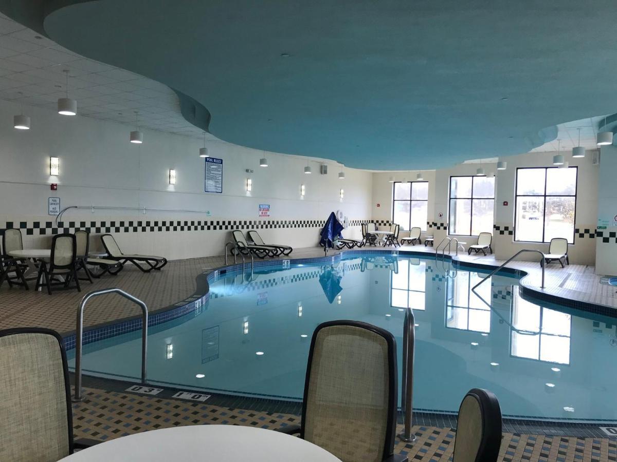 Holiday Inn Hotel & Suites Chicago Northwest - Elgin By Ihg Ngoại thất bức ảnh