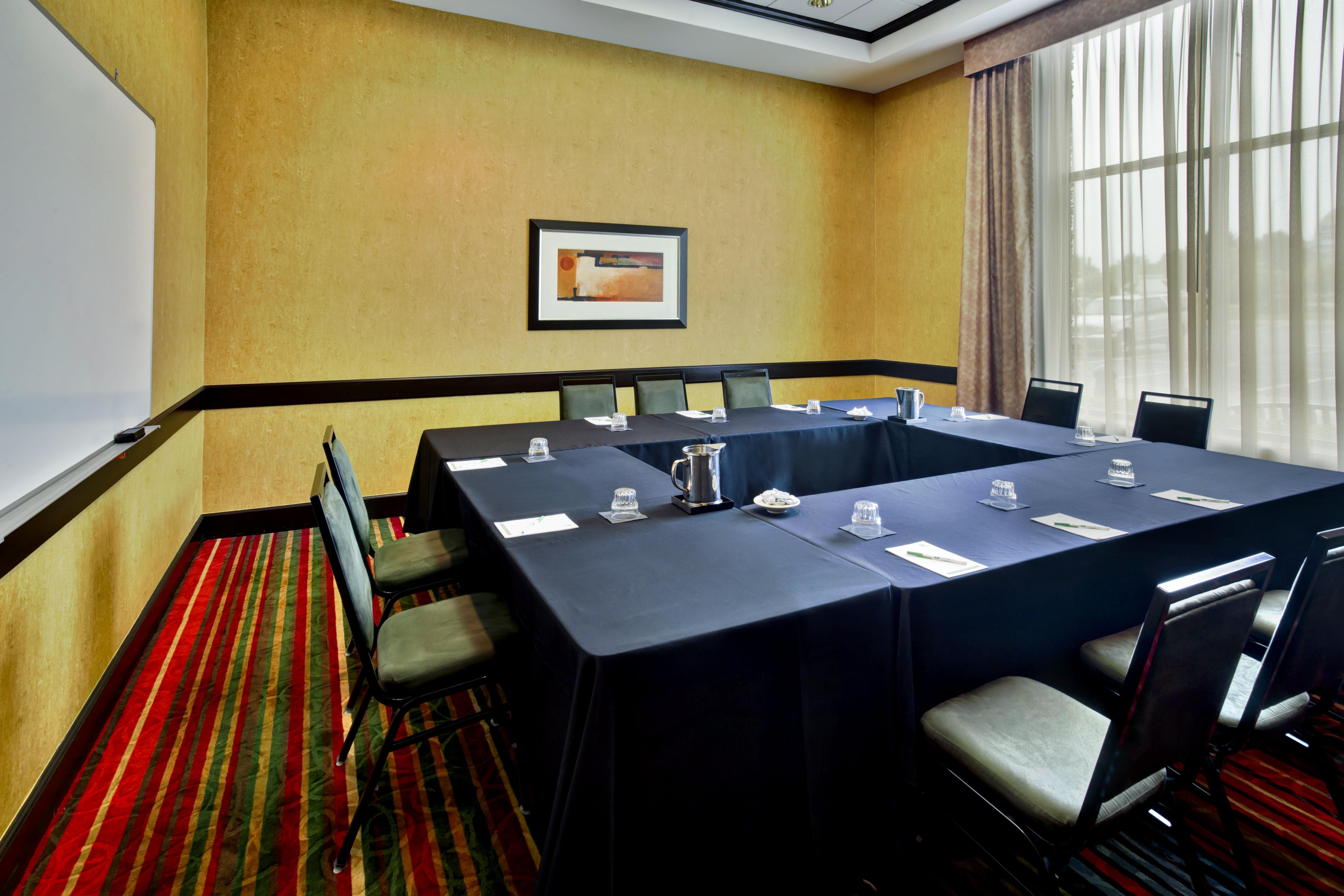 Holiday Inn Hotel & Suites Chicago Northwest - Elgin By Ihg Ngoại thất bức ảnh