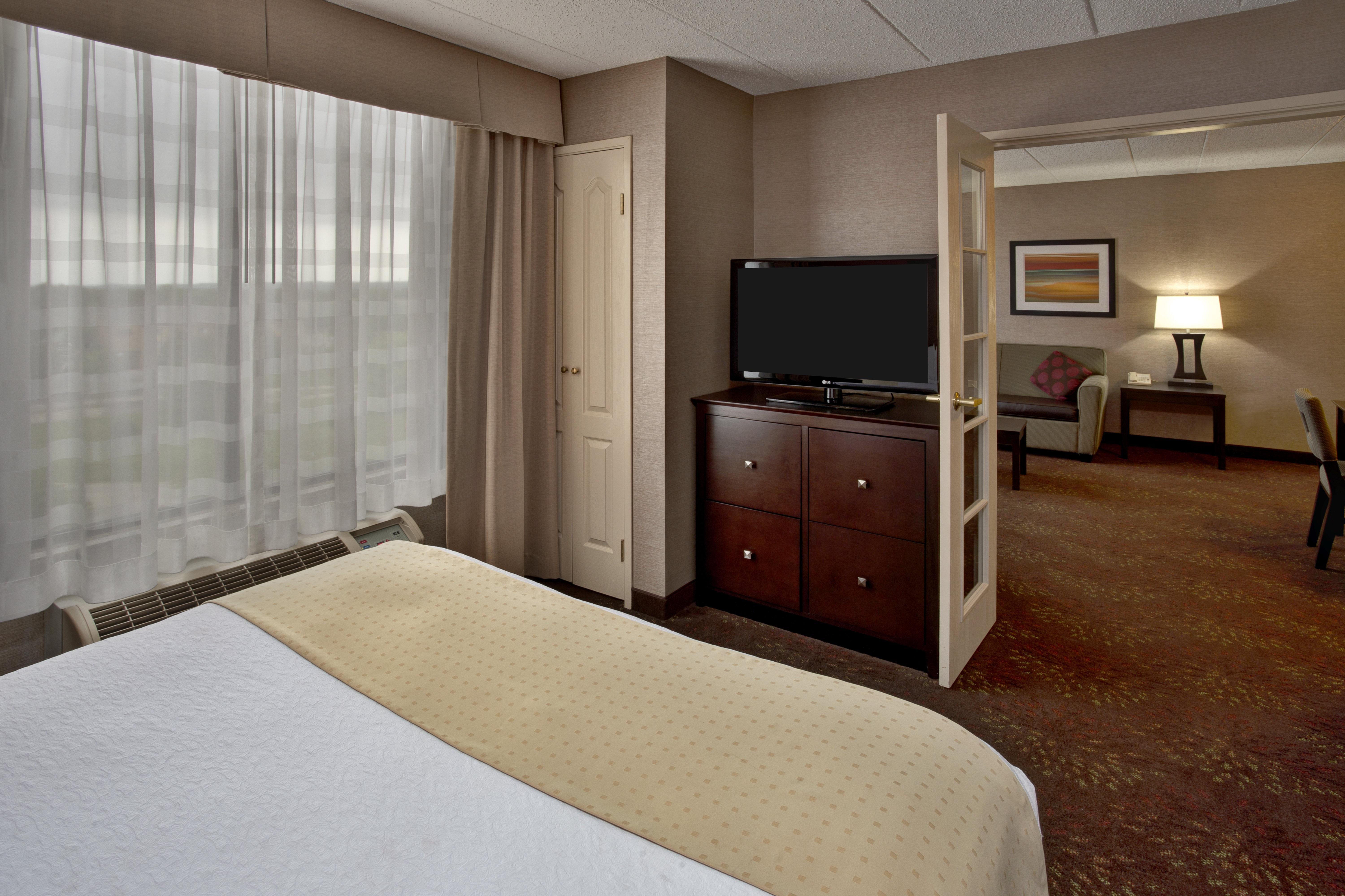 Holiday Inn Hotel & Suites Chicago Northwest - Elgin By Ihg Ngoại thất bức ảnh