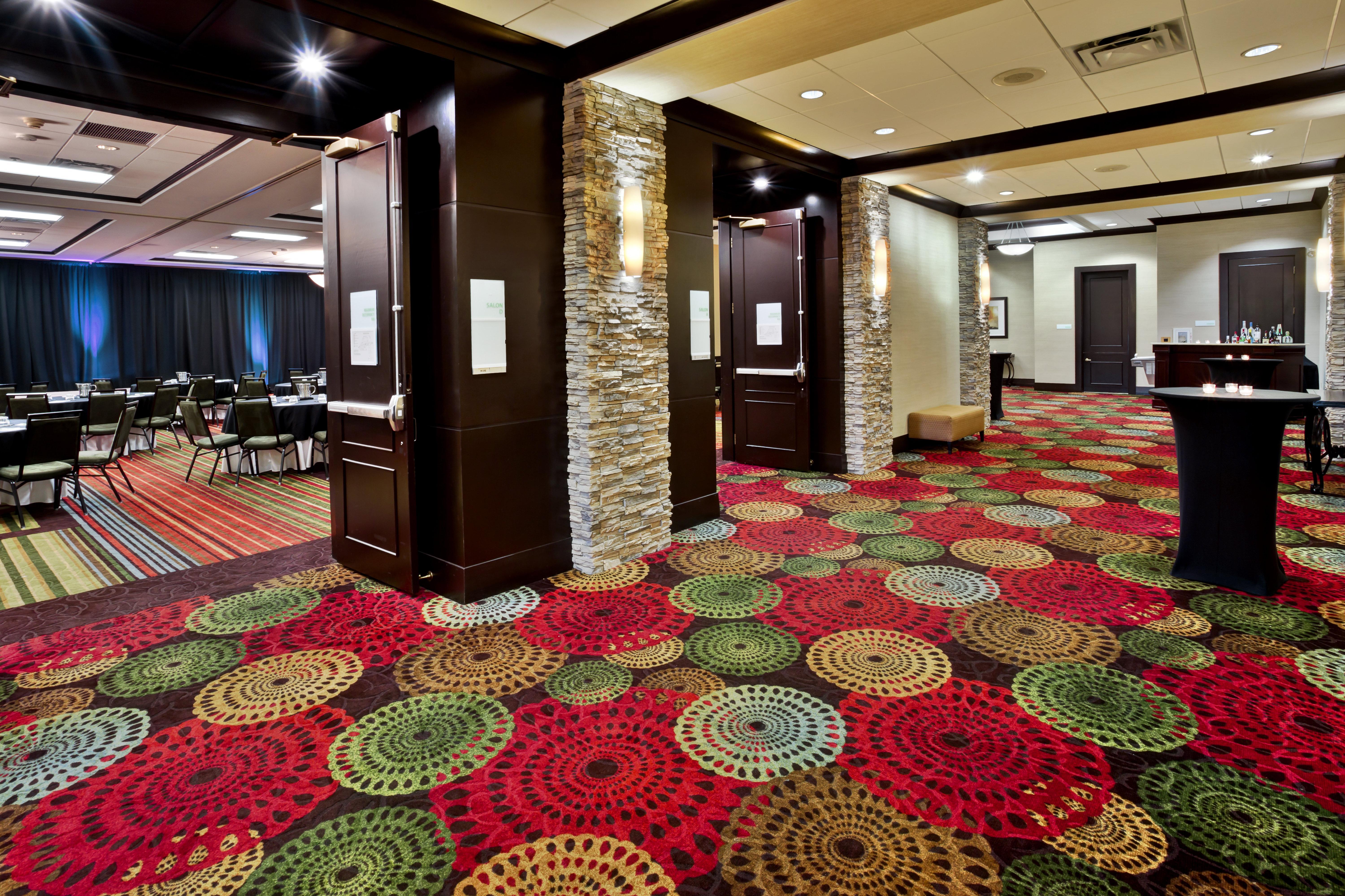 Holiday Inn Hotel & Suites Chicago Northwest - Elgin By Ihg Ngoại thất bức ảnh