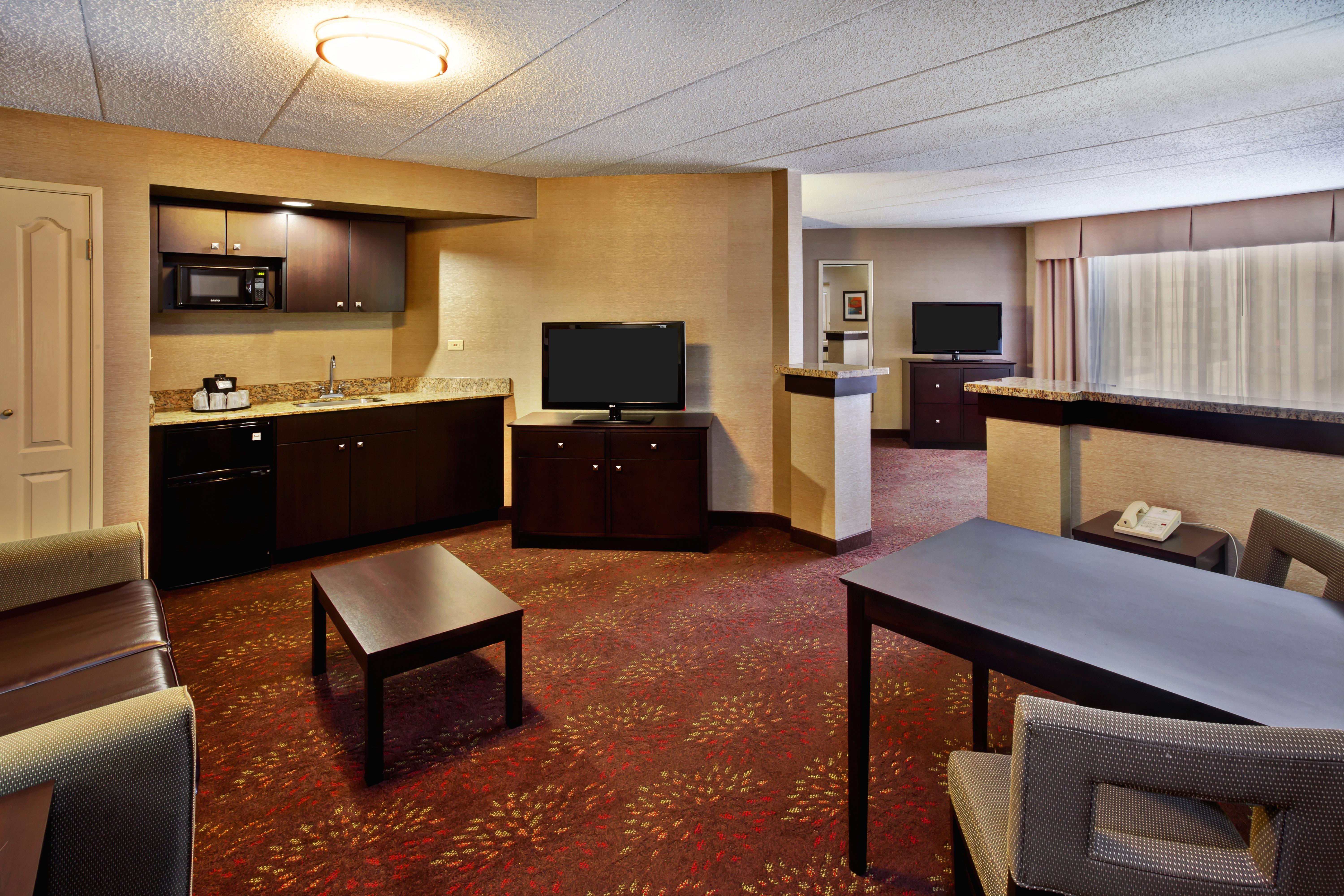 Holiday Inn Hotel & Suites Chicago Northwest - Elgin By Ihg Ngoại thất bức ảnh